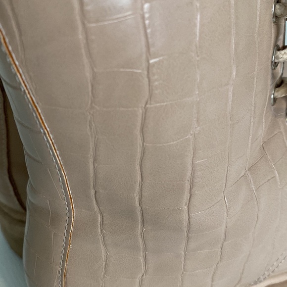 vegan faux crocodile combat boots size 9/40 - Picture 8 of 9
